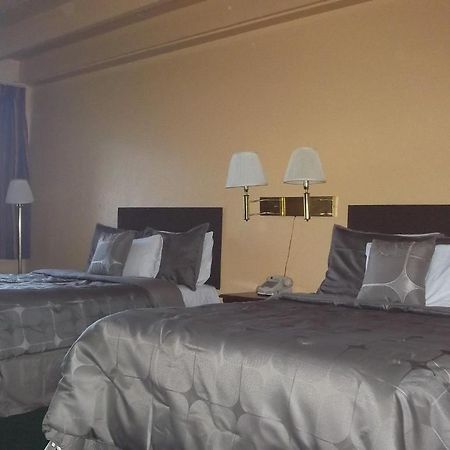 Travel Inn Flagstaff Bagian luar foto