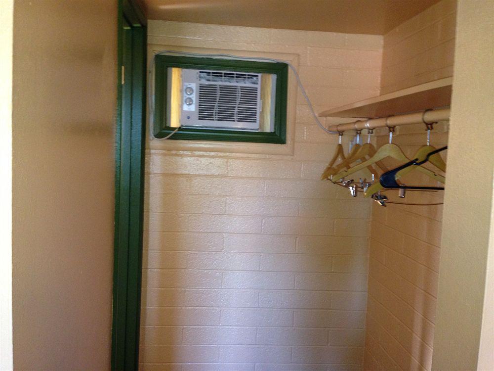 Travel Inn Flagstaff Bagian luar foto