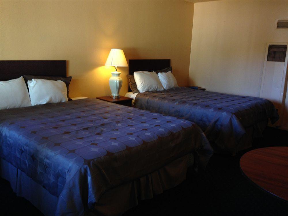 Travel Inn Flagstaff Bagian luar foto
